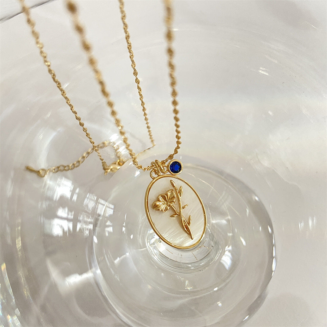 Wholesale Retro December Flower Oval Clavicle Gold Plated Necklace